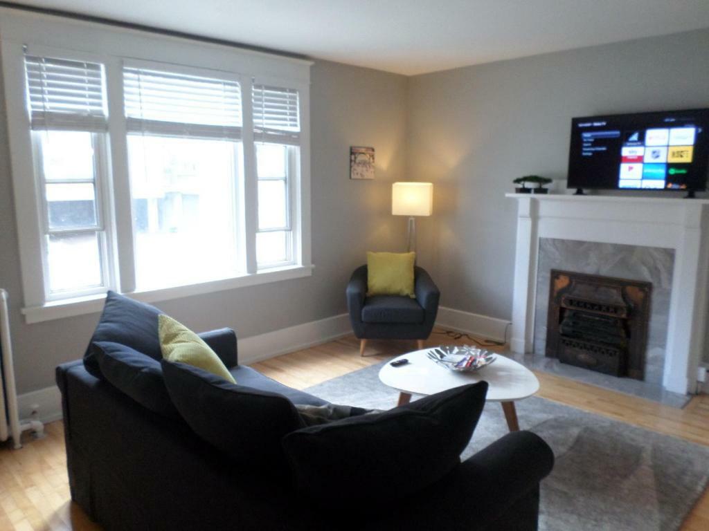 דירות Beautiful, Clean, Quiet 2 Br-In Downtown Ottawa. Parking, Wifi And Netflix Included מראה חיצוני תמונה