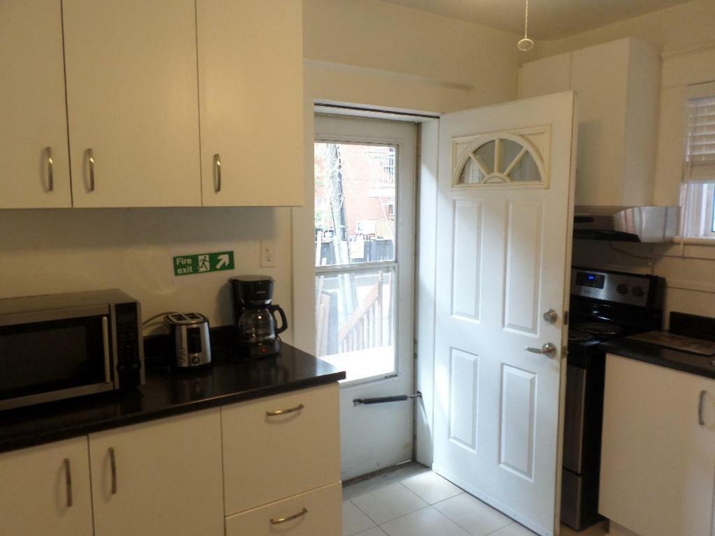 דירות Beautiful, Clean, Quiet 2 Br-In Downtown Ottawa. Parking, Wifi And Netflix Included מראה חיצוני תמונה